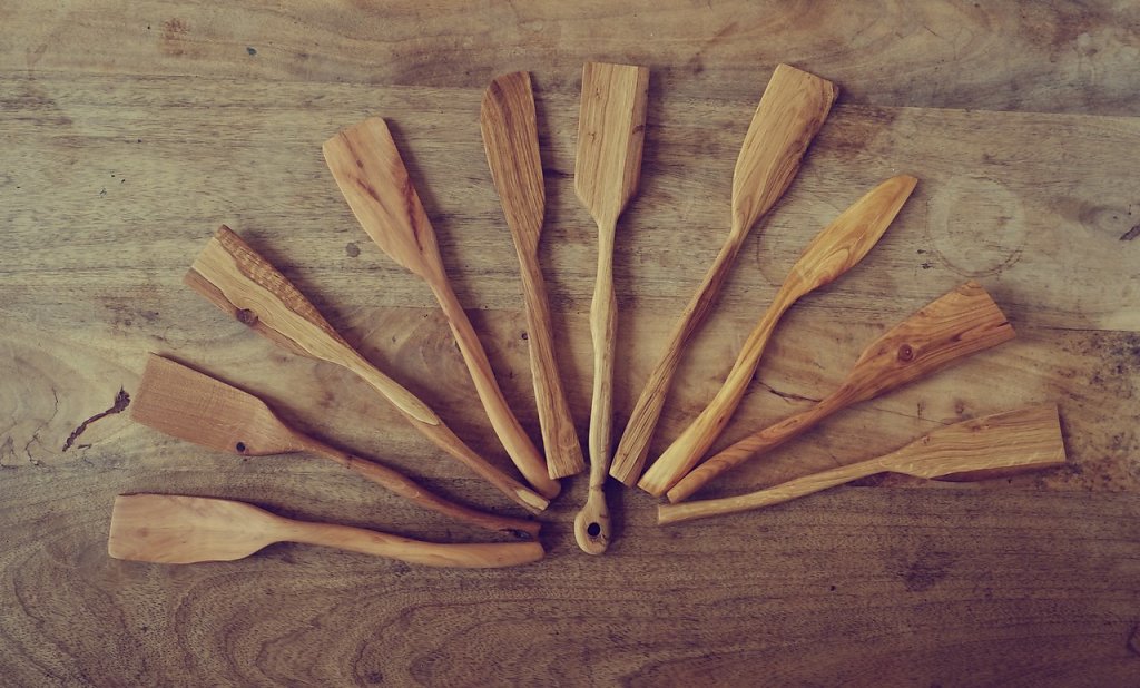 2015-12-spoon-wood-carving-Benjamin-couradette-002.jpg