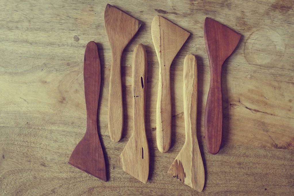 2015-12-spoon-wood-carving-Benjamin-couradette-003.jpg