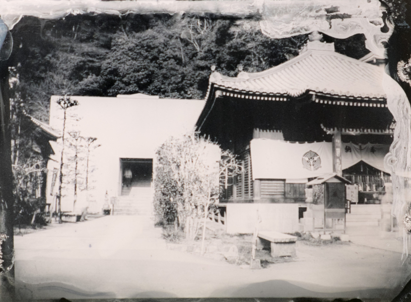 https://lumikoi.com/files/gimgs/th-48_Shikoku_Pilgrimage_Japan_T68-Jinnein copie.jpg